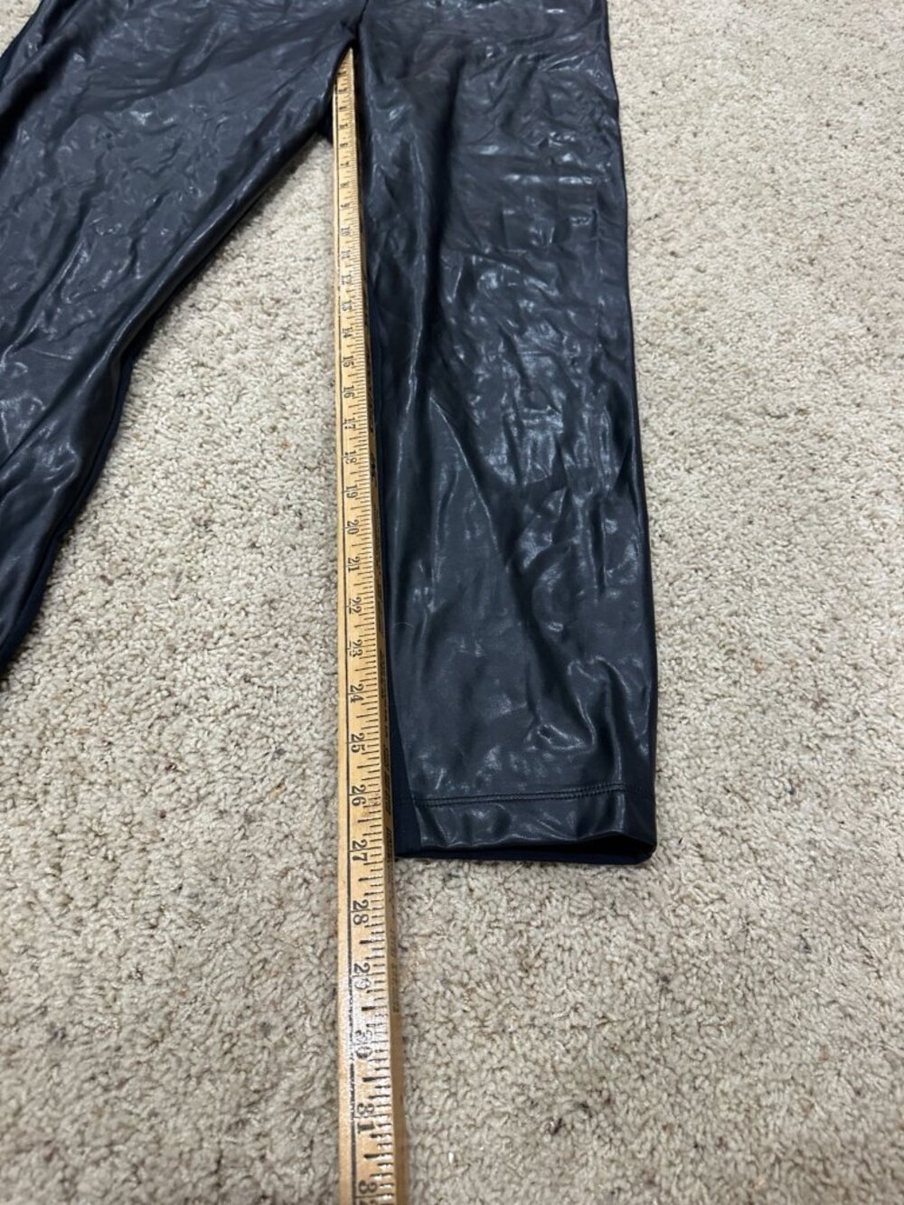 Old Navy Faux Leather Leggings XL Black Coated Stretch High Rise Pants - Picture 2 of 5